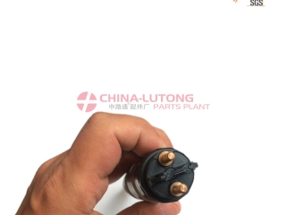bosch vs delphi injectors 0 445 120 212 CASE INJECTOR apply to Dongfeng Dragon